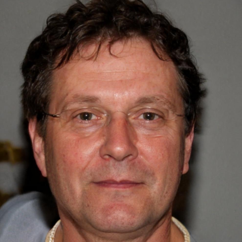 Ritratto di Luca Bernardini